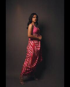 చీరలో మెరిసిపోతున్న ‘సైంధవ్’ బ్యూటీ - కొత్త ఫొటోలు చూశారా?