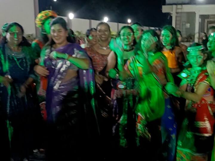 याच पार्श्वभूमीवर अमरावतीती दांडियाचे प्रशिक्षण आयोजित केले आहे.