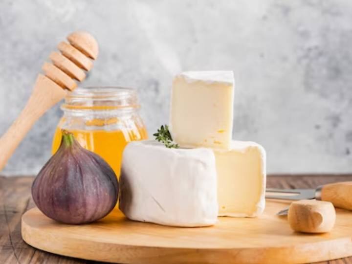 Ghee Versus Butter Which One is Better Ghee vs Butter: घी और बटर में क्या फर्क है? दोनों में से सेहत के लिए कौन सा है ज्यादा हेल्दी