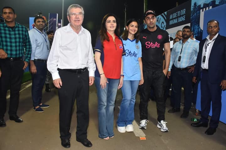 Along with the Bollywood celebrities, Thomas Bach, the president of the International Olympic Committee, and Nita Ambani were present at the Sunday Indian Super League (ISL) football game between Mumbai City FC and Kerala Blaster.