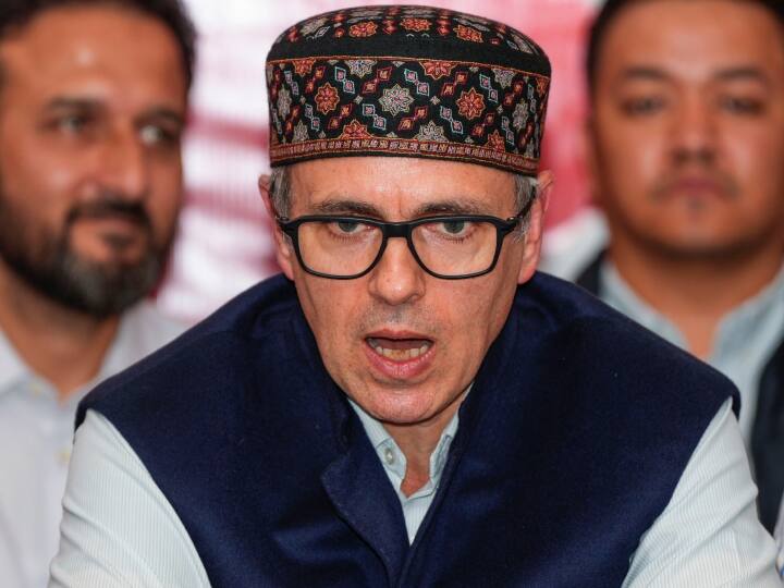 Assembly Elections 2023 Dates Omar Abdullah ask questions to ECI when will elections held in Jammu Kashmir   Assembly Elections 2023: पांच राज्यों में विधानसभा चुनावों के ऐलान के बाद उमर अब्दुल्ला ने ECI से पूछा, जम्मू-कश्मीर में कब होंगे?