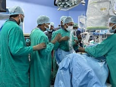 पूर्वांचल के 'एम्स' में हुआ दूरबीन विधि से पहला सफल ऑपरेशन, मासूम की किडनी से निकाला स्टोन