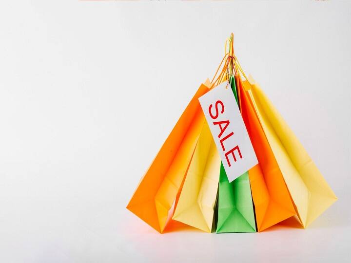Ecommerce Companies Amazon Flipkart Myntra record 30 percent surge in sales companies plans to shrink discount Discount in Festival Season: फेस्टिव सीजन में ग्राहकों को झटका! कंपनियों को हो रहा फायदा फिर भी डिस्काउंट में कटौती