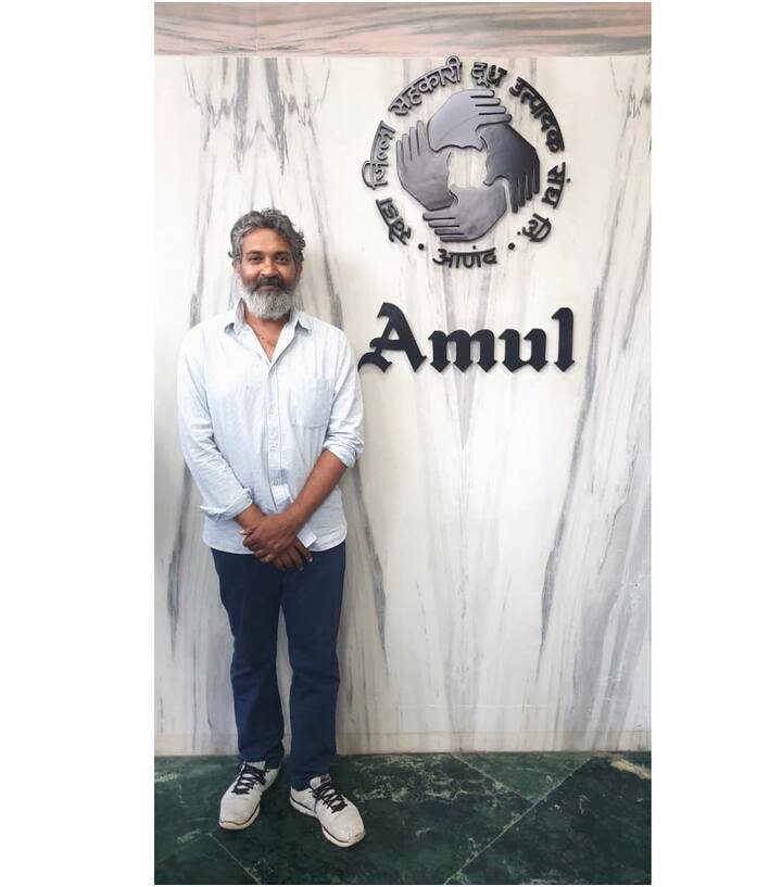 2001 ஆம் ஆண்டிலிருந்து தொடர்ந்து படங்களை இயக்கி வருகிறார்.ன் வாயிலாக ஒட்டுமொத்த இந்திய சினிமாவின் கவனத்தையும் ஈர்த்த இயக்குனர் தற்போது சற்று தள்ளி ஆஸ்கரையும் திரும்பி பார்கவைத்துள்ளார்.
