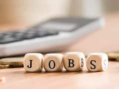 Government Jobs 2023: આસિસ્ટન્ટ પ્રોફેસર સહિત અનેક પદ પર નીકળી ભરતી, લાખોમાં મળશે પગાર