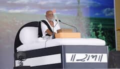 મોરારી બાપુએ મોરબી રામકથાનું સમાપન કર્યું, હૃદયમાં સકારાત્મક પરિવર્તનને પ્રકાશિત કર્યું