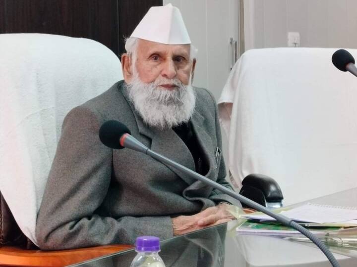 UP Politics: 'दबे कुचले लोगों के साथ हो रही नाइंसाफी', सपा सांसद बोले- जातीय गणना से होगा फायदा SP MP Shafiqur Rahman Barq Said backward classes will get benefit from Caste Census ann UP Politics: 'दबे कुचले लोगों के साथ हो रही नाइंसाफी', सपा सांसद बोले- जातीय गणना से होगा फायदा