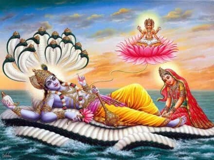 વાસ્તુ અનુસાર ઘરના ઉત્તર-પૂર્વ ખૂણાનો સ્વામી ગુરુ છે. ઈશાન એંગલ પરિવારના નાના સભ્યો એટલે કે બાળકો સાથે સંબંધિત છે. આ સાથે જ ઘરના પુત્ર અને બાળકનો સંબંધ પણ આ એંગલથી છે. ઈશાન એ ધર્મ અને શિક્ષણની દિશા છે. ઘરમાં વધુ વજનવાળા કપડાં ધોવા, ઘરની જૂનો કચરો બહાર કાઢવો, ઘર ધોવા વગેરે કામ  ઘરના ઈશાન કોણને નબળો પાડે છે. તેનાથી પરિવારના સભ્યોના સંતાનો, પુત્રો, શિક્ષણ, ધર્મ વગેરે પરની શુભ અસર ઓછી થાય છે
