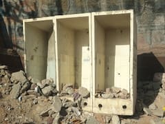 स्वच्छता अभियान की धज्जियां उड़ाते खस्ताहाल शौचालय, शिकायत पर भी जोधपुर नगर निगम नहीं कर रहा कार्रवाई