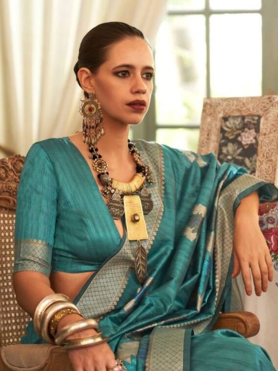 दुनियाभर में मशहूर हैं भारत की ये 10 साड़ियां