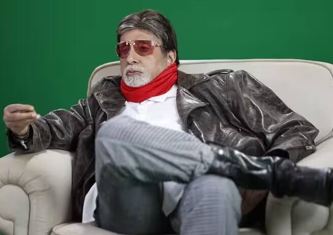 અમિતાભ બચ્ચને હિન્દી સિનેમામાં ઘણું મોટું યોગદાન આપ્યું છે. બિગ બી લાંબા સમયથી દર્શકોનું મનોરંજન કરી રહ્યા છે અને 53 વર્ષથી ઇન્ડસ્ટ્રી પર રાજ કરી રહ્યા છે.
