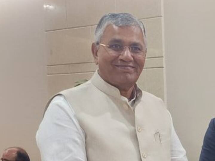 Rajasthan Assembly Elections 2023 request to cahage Dates Voting Schedule Chief Election Commissioner ann Rajasthan Elections 2023: वोटिंग की तारीख बदलने के लिए BJP सांसद ने CEC को लिखी थी चिट्ठी, क्या कुछ कहा था?