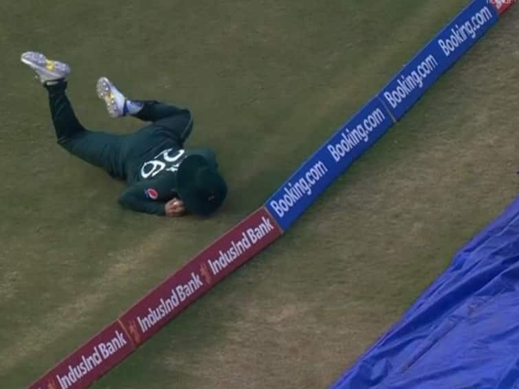 Netizens Allege Boundary Rope Was Displaced As Imam-ul-Haq’s Catch To Dismiss Kusal Mendis During PAK vs SL ICC Cricket World Cup 2023 Match Creates Controversy ICC Cricket World Cup 2023: కుశాల్‌ క్యాచ్‌పై వివాదం , 