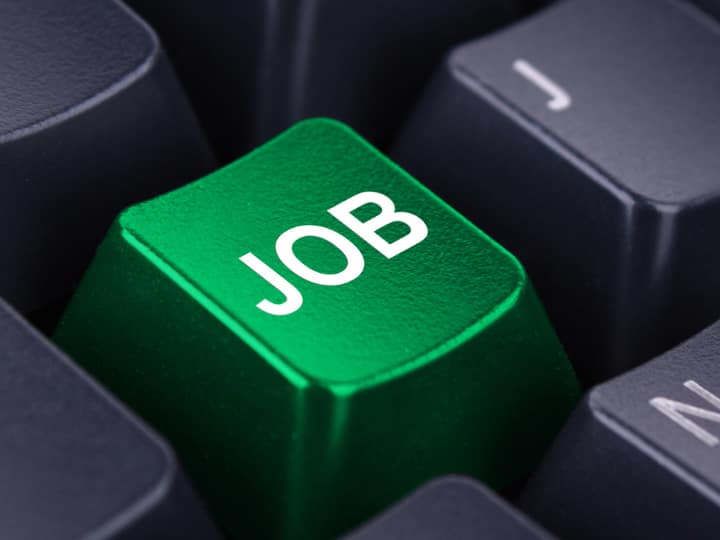 Railway Recruitment 2023: Jobs in Railways, fee will be charged this much, selection will be done like this Railway Recruitment 2023: ઇન્ડિયન રેલ્વેમાં નોકરી કરવાની શાનદાર તક, જાણો કેટલો મળશે પગાર અને કેવી રીતે થશે પસંદગી