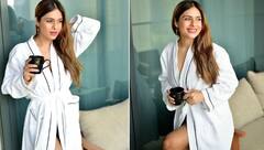Neha Malik: ਨੇਹਾ ਮਲਿਕ ਨੇ ਬਾਥਰੋਬ ਪਾ ਕੇ ਸ਼ੇਅਰ ਕੀਤਾ ਬੋਲਡ ਫੋਟੋਸ਼ੂਟ, ਫੋਟੋਆਂ ਦੇਖ ਫੈਨਜ਼ ਕੇ ਹੋ ਗਏ ਦੀਵਾਨੇ