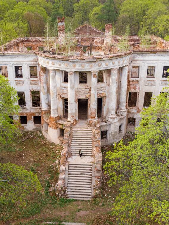 UP में मौजूद हैं कई भूतिया जगहें, जहां जाने से कांपते हैं लोग