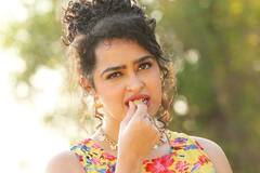 అప్సర రాణి క్యూట్ స్మైల్ కి - ఎవరైనా ఫిదా అవ్వాల్సిందే!