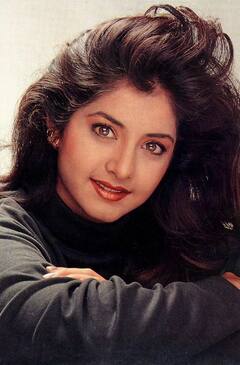 Divya Bharti: ਆਮਿਰ ਖਾਨ ਦੀ ਵਜ੍ਹਾ ਕਰਕੇ ਬਾਥਰੂਮ 'ਚ ਕਈ ਘੰਟਿਆਂ ਤੱਕ ਰੋਈ ਸੀ ਦਿਵਿਆ ਭਾਰਤੀ, ਹੈਰਾਨ ਕਰੇਗਾ ਇਹ ਕਿੱਸਾ