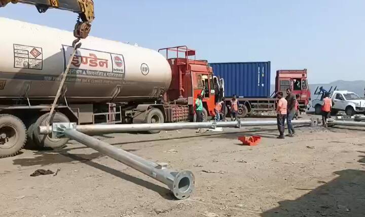 मुंबई पुणे द्रुतगती महामार्गावर मुंबई वाहिनीवर ITMS प्रोजेक्ट अंतर्गत बोरघाट हद्दीत Gantry बसविण्यात येणार आहे.