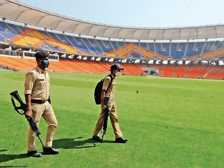 ind vs pak world cup 2023 ahmedabad weather forecast imd rain alert india pakistan match IND vs PAK Ahmedabad Weather: भारत-पाक यांच्यामध्ये अहमदाबादमध्ये महामुकाबला, हवामान अन् खेळपट्टी बद्दल जाणून घ्या 