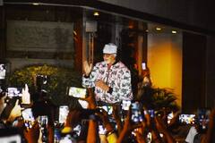 Amitabh Bachchan : अमिताभ बच्चन यांचा वाढदिवस; जलसा बंगल्यासमोर चाहत्यांचा जल्लोष