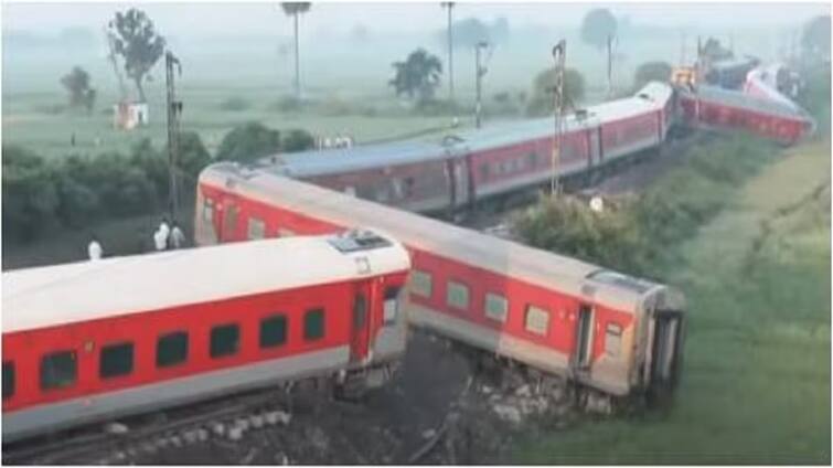 The government has announced the assistance amount for the families of the deceased and the injured in the Bihar train accident Train Accident Update : બિહાર રેલ દુર્ઘટનામાં મૃતકના પરિજન અને ઇજાગ્રસ્ત માટે સરકારે જાહેર કરી સહાય રકમ