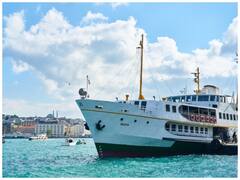 Indian Navy में ऑफिसर पद पर निकली भर्ती, इस तारीख के पहले भर दें फॉर्म, नहीं देना होगा कोई शुल्क