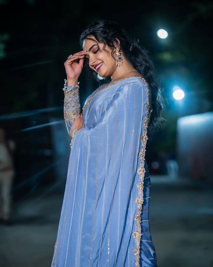 యాంకర్‌గా తెలుగు తెరకు పరిచయం అయిన అమ్మాయి హరితేజ. -Image credit: Hariteja/Instagram