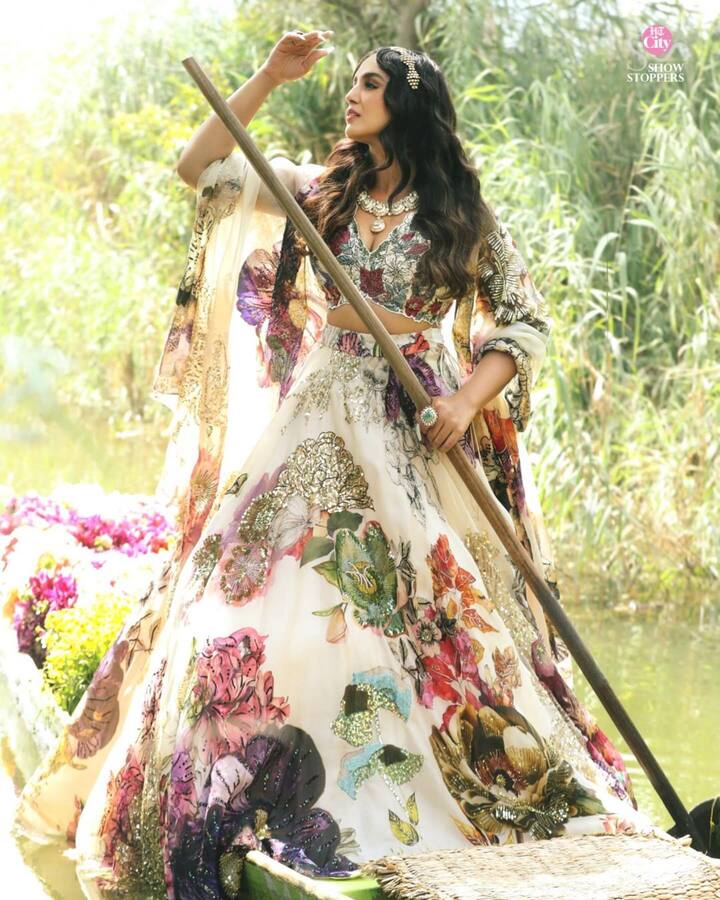 આ ફિલ્મથી તેને ઓળખ પણ મળી હતી. પોતાના અભિનય દ્વારા નામ કમાવનાર હુમા તેના અફેરને લઈને પણ ઘણી ચર્ચામાં રહી છે.