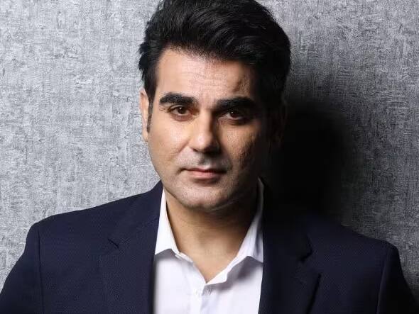 સલમાન ખાનના ભાઈ અરબાઝ ખાને બોલિવૂડમાં એક અભિનેતા તરીકે પોતાની કારકિર્દીની શરૂઆત કરી હતી. તેણે ઘણી ફિલ્મો કરી પરંતુ તેમાંથી કોઈ પણ બોક્સ ઓફિસ પર કંઈ ખાસ કરી શકી નહીં. જે બાદ અરબાઝે એક્ટિંગ છોડીને ડાયરેક્શનમાં હાથ અજમાવ્યો. તેણે તેના ભાઈ સલમાન ખાનની ફિલ્મ દબંગ ડિરેક્ટ કરી હતી. આ ફિલ્મને દર્શકોએ ઘણી પસંદ કરી હતી અને હિટ સાબિત થઈ હતી.