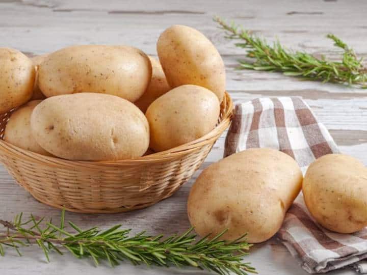 it OK to eat potatoes every day Potatoes can be part of your diet ज्यादा खाते हैं आलू तो हो जाएं सावधान, क्योंकि इससे होते हैं ये बड़े नुकसान