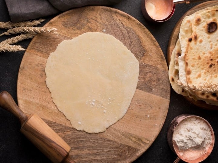 health tips roti or chapati making common mistakes in hindi क्‍या आप सही तरह से पका रहे हैं रोटी? जानें आटा गूंथने से लेकर सेंकने तक...कहां करते हैं 75 प्रतिशत लोग गलती