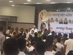 आमच्या बैठकीतच माझ्या घातपाताचा प्रयत्न, काँग्रेस नेत्याचा खळबळजनक आरोप, नाना पटोलेंसमोर दोन गट भिडले, एकमेकांचे कपडे फाडले!