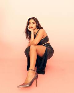 బ్లాక్ డ్రస్సులో సయీ మంజ్రేకర్ మెరుపులు - కొత్త ఫొటోలు చూశారా?