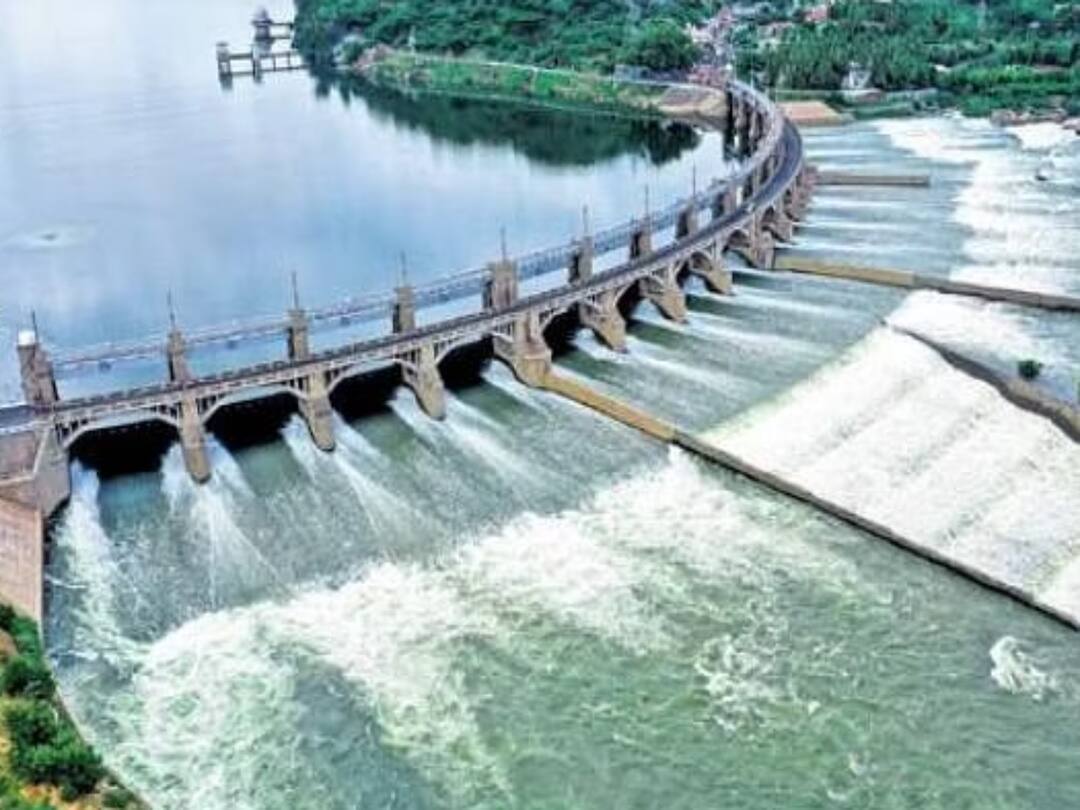 Cauvery Management Authority has ordered Karnataka to release 3000 cubic feet of water per second to Tamil Nadu Cauvery Water: ’தண்ணீர் திறந்தே ஆகணும்’...கர்நாடகாவுக்கு உத்தரவு போட்ட காவிரி மேலாண்மை ஆணையம்!