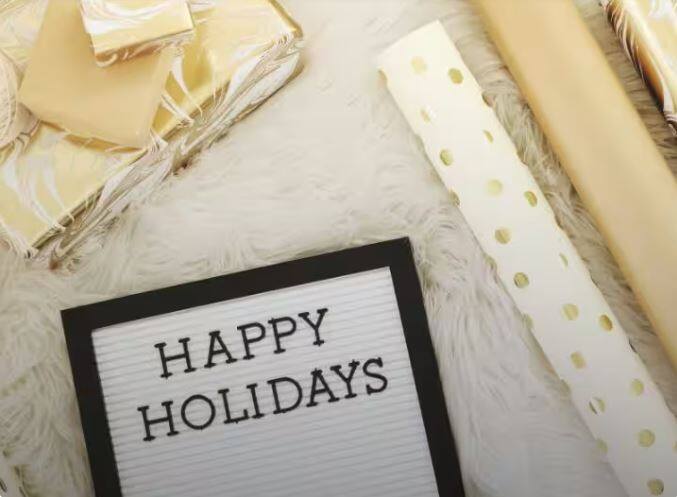 ਦੁਨੀਆ ਵਿੱਚ ਸਭ ਤੋਂ ਵੱਧ ਛੁੱਟੀ ਨੇਪਾਲ ਅਤੇ ਈਰਾਨ ਵਿੱਚ 34 ਦਿਨਾਂ ਦੀ ਹੈ। ਇਸ ਤੋਂ ਬਾਅਦ ਸ਼੍ਰੀਲੰਕਾ ਅਤੇ ਬੰਗਲਾਦੇਸ਼ ਆਉਂਦੇ ਹਨ, ਜਿੱਥੇ 33 ਛੁੱਟੀਆਂ ਦਿੱਤੀਆਂ ਜਾਂਦੀਆਂ ਹਨ। ਭਾਰਤ ਦੀ ਗੱਲ ਕਰੀਏ ਤਾਂ ਇੱਥੇ 21 ਸਰਕਾਰੀ ਛੁੱਟੀਆਂ ਹਨ।