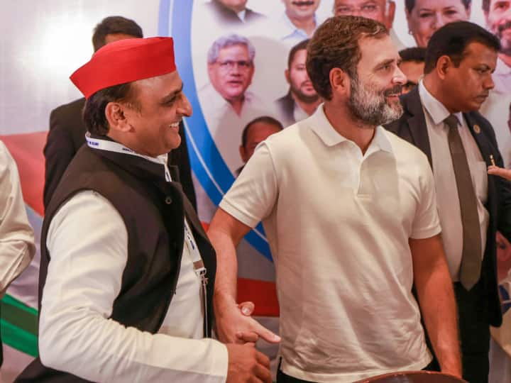 Congress Fooling Other I.N.D.I.A Alliance Parties, Akhilesh Yadav Hits Out Kamalnath 'పొత్తులపై కాంగ్రెస్‌ పార్టీ ఫూల్‌ చేస్తోంది' - ఎస్పీ చీఫ్ అఖిలేష్ యాదవ్ సంచలన వ్యాఖ్యలు