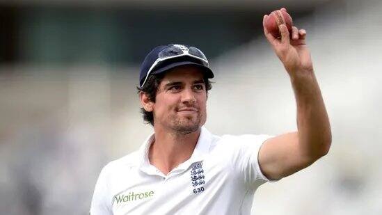 England Cricketer Alastair Cook Announces Retirement From All Forms of Professional Cricket Alastair Cook Retirement: વર્લ્ડ કપ વચ્ચે આ દિગ્ગજ ક્રિકેટરે કરી દીધી નિવૃત્તિની જાહેરાત