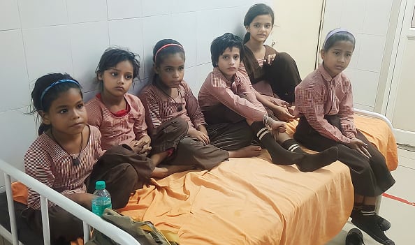 Maharashtra News Students Hospitalised Food Poisoning Midday Meal BMC School Mumbai 16 Students Hospitalised After Consuming Mid-Day Meal At BMC-Run School In Mumbai: Official