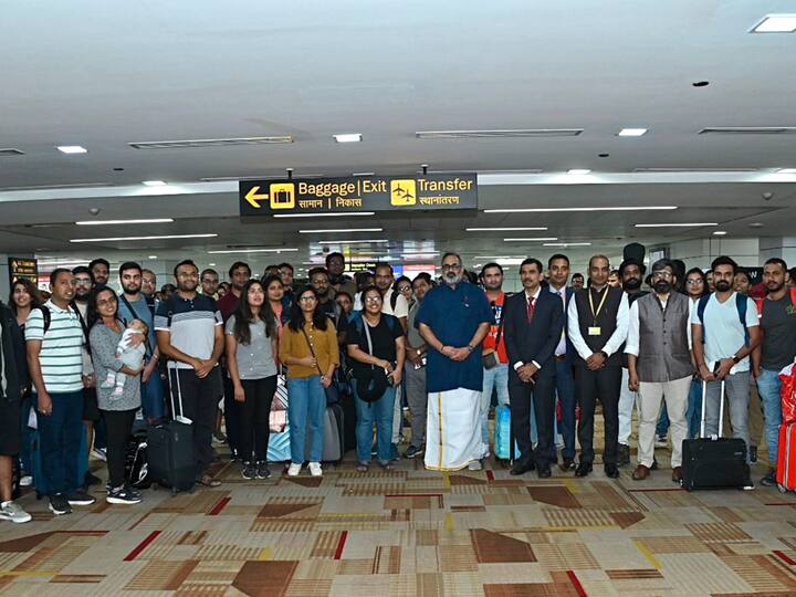 Union Minister Rajeev Chandrasekhar was present at the IGI Airport to welcome the rescued Indian nationals. (Image Source: PTI)