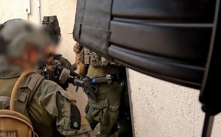 Hamas Israel War: footage of 250 hostages released by israel army and 60 hamas terrorists killed Hamas Israel War: ગાઝા પાસે 250 બંધકોને છોડાવવા ઇઝરાયલની સેનાએ કર્યું LIVE ઓપરેશન, હમાસના 60 આતંકીને માર્યા ઠાર