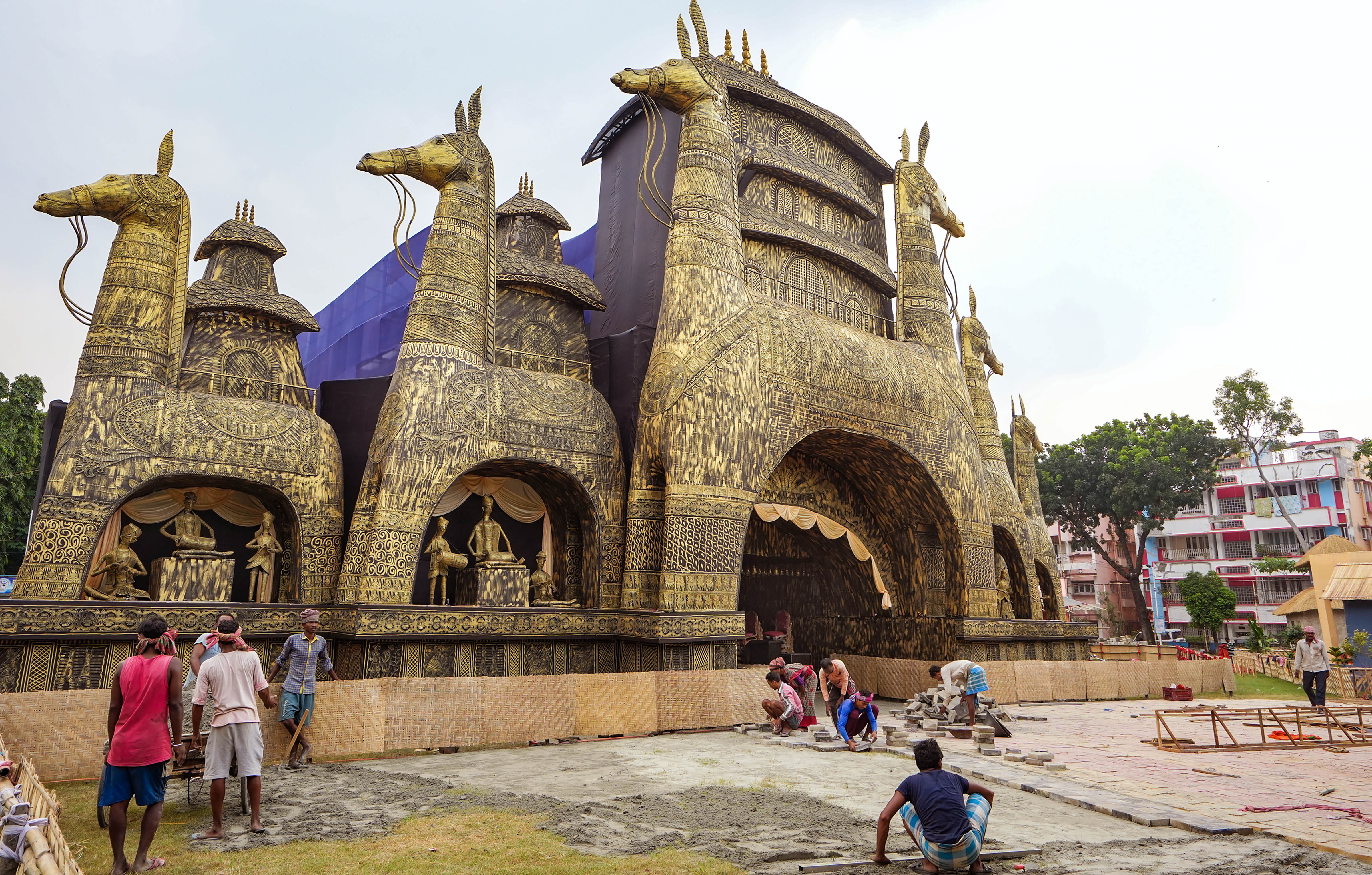 Durga Puja 2023: 'राजनीतिक दल विभाजन पैदा करने की कर रहे कोशिश, मैं...', बोलीं ममता बनर्जी, बोनस का भी किया ऐलान