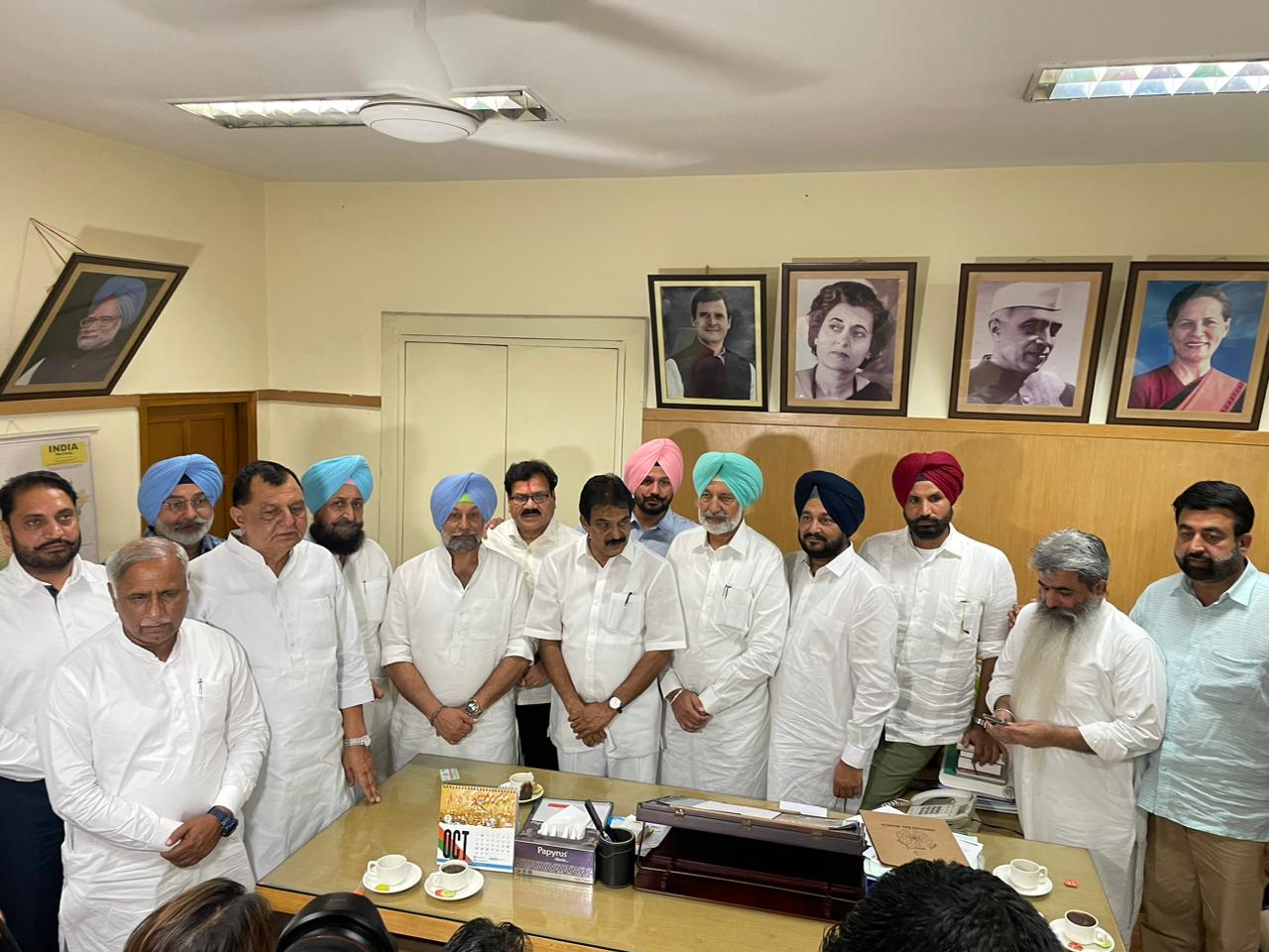 Congress: ਬੀਜੇਪੀ ਨੂੰ ਵੱਡਾ ਝਟਕਾ, ਰਾਜ ਕੁਮਾਰ ਵੇਰਕਾ ਦੇ ਨਾਲ ਦੇਖੋ ਹੋਰ ਕਿਹੜੇ 2 ਸਾਬਕਾ ਮੰਤਰੀ ਵਾਪਸ ਆਏ ਕਾਂਗਰਸ 'ਚ