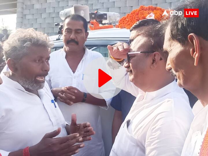 Ashok Choudhary Roaming in the houses of BJP People JDU Leaders Clash With CM Nitish Kumar Minister ann VIDEO: BJP वालों के घर घूम रहे अशोक चौधरी? JDU नेताओं ने गांव में घेर लिया, CM नीतीश के मंत्री ने दी सफाई