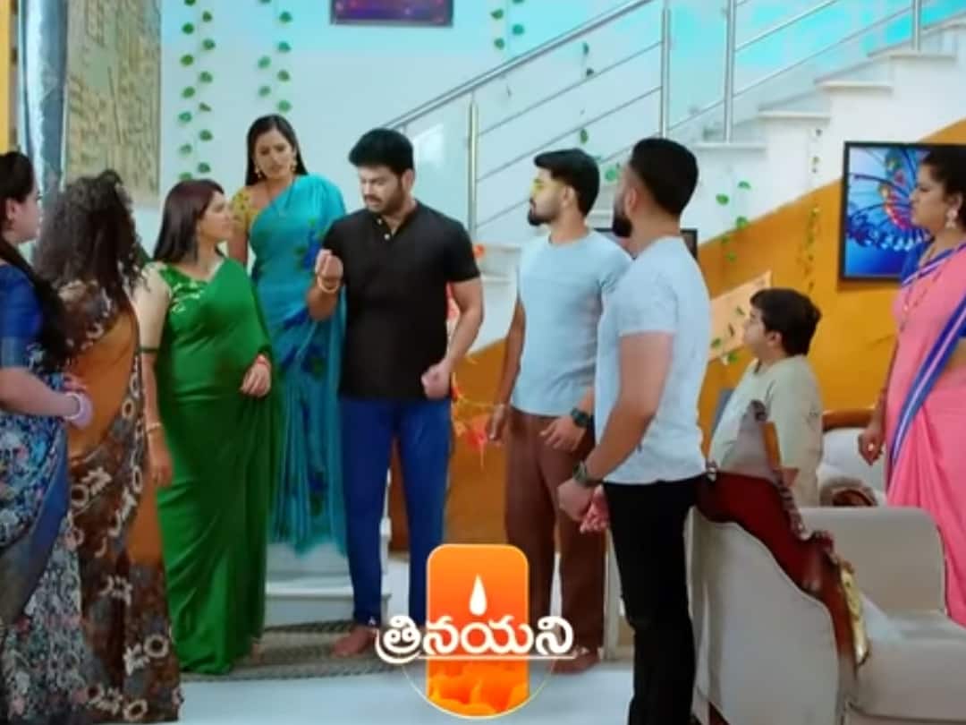 Trinayani telugu serial October 13th episode writte update Trinayani October 13 : విశాల్ మాటలకు ఆశ్చర్యపోయిన హాసిని.. తిలోత్తమని అనుమానిస్తున్న నయని!