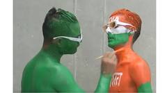 IND vs PAK: ਭਾਰਤ-ਪਾਕਿਸਤਾਨ ਮੈਚ ਵੇਖਣ ਨੂੰ ਲੈ ਫੈਨਜ਼ 'ਚ ਕ੍ਰੇਜ਼, ਕ੍ਰਿਕਟ ਪ੍ਰੇਮੀਆਂ ਨੇ Body 'ਤੇ ਕਰਵਾਇਆ ਪੇਂਟ