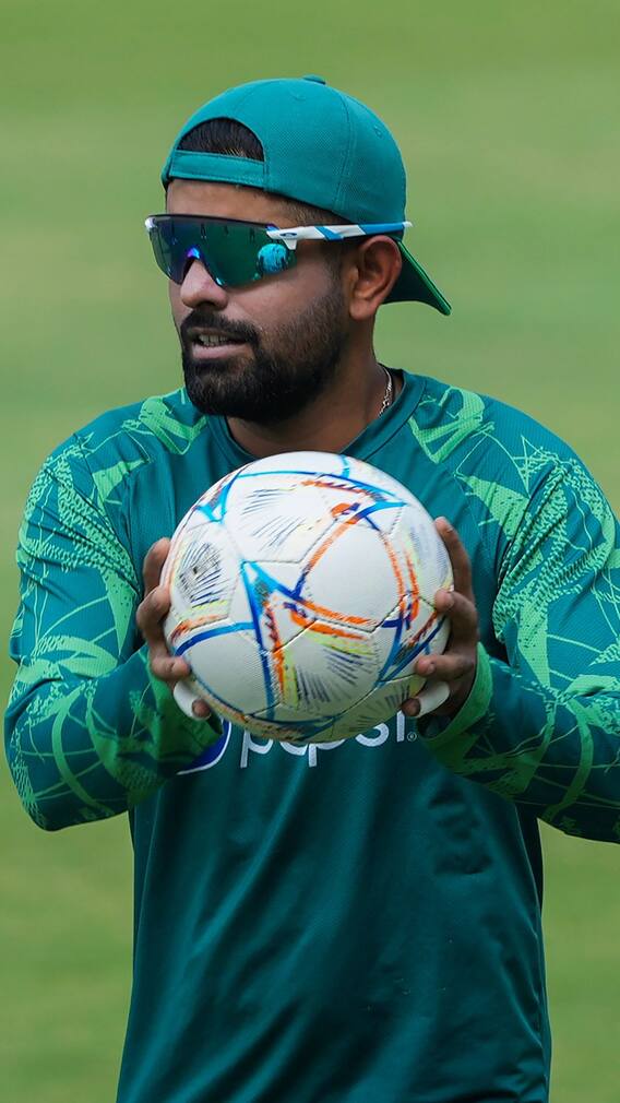 भारताविरोधात होणाऱ्या सामन्यात बाबर कशी कामगिरी करणार?