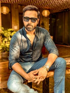 Emraan Hashmi Home Inside: फाइव स्टार होटल से भी ज्यादा लग्जरी है इमरानी हाशमी को होम स्वीट होम, यहां देखिए इनसाइड तस्वीरें
