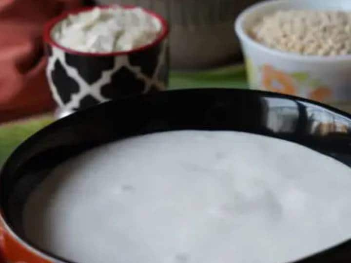 इडली (Idli) और डोसा (Dosa) जैसे आसानी से पकने वाले खाने की चीजें बनाने के लिए पहले से बैटर तैयार किया जाता है.