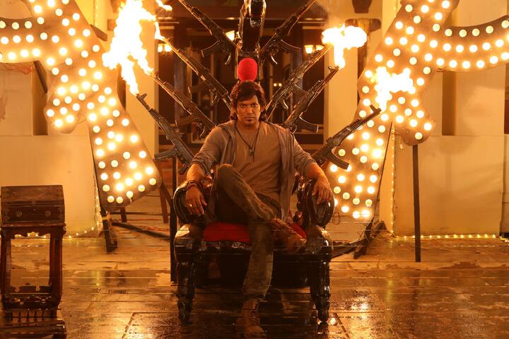 தியேட்டரில் மாஸ் காட்டிய இப்படம் நேற்று (அக்டோபர் 13) அமேசான் ப்ரைமில் வெளியாகியது.